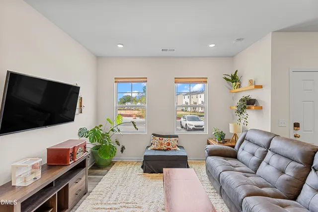 $290,000 | 2494 Tonoloway Drive, Raleigh, NC 27610