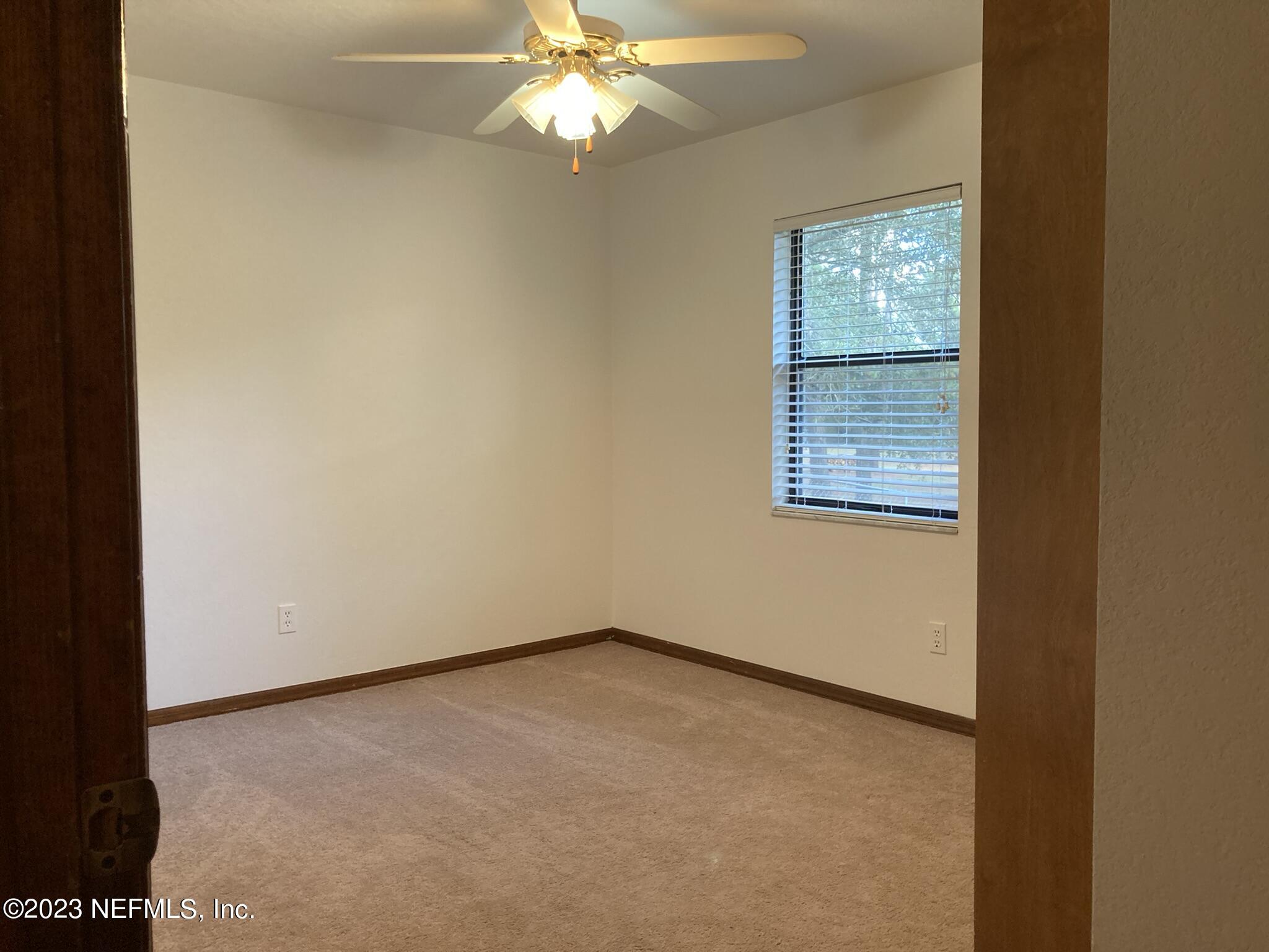 184 Swan Lake Road Melrose, FL 32666 - Photo 18 of 27 D756C82A-B6AF-467D-8E87-8A683240723B