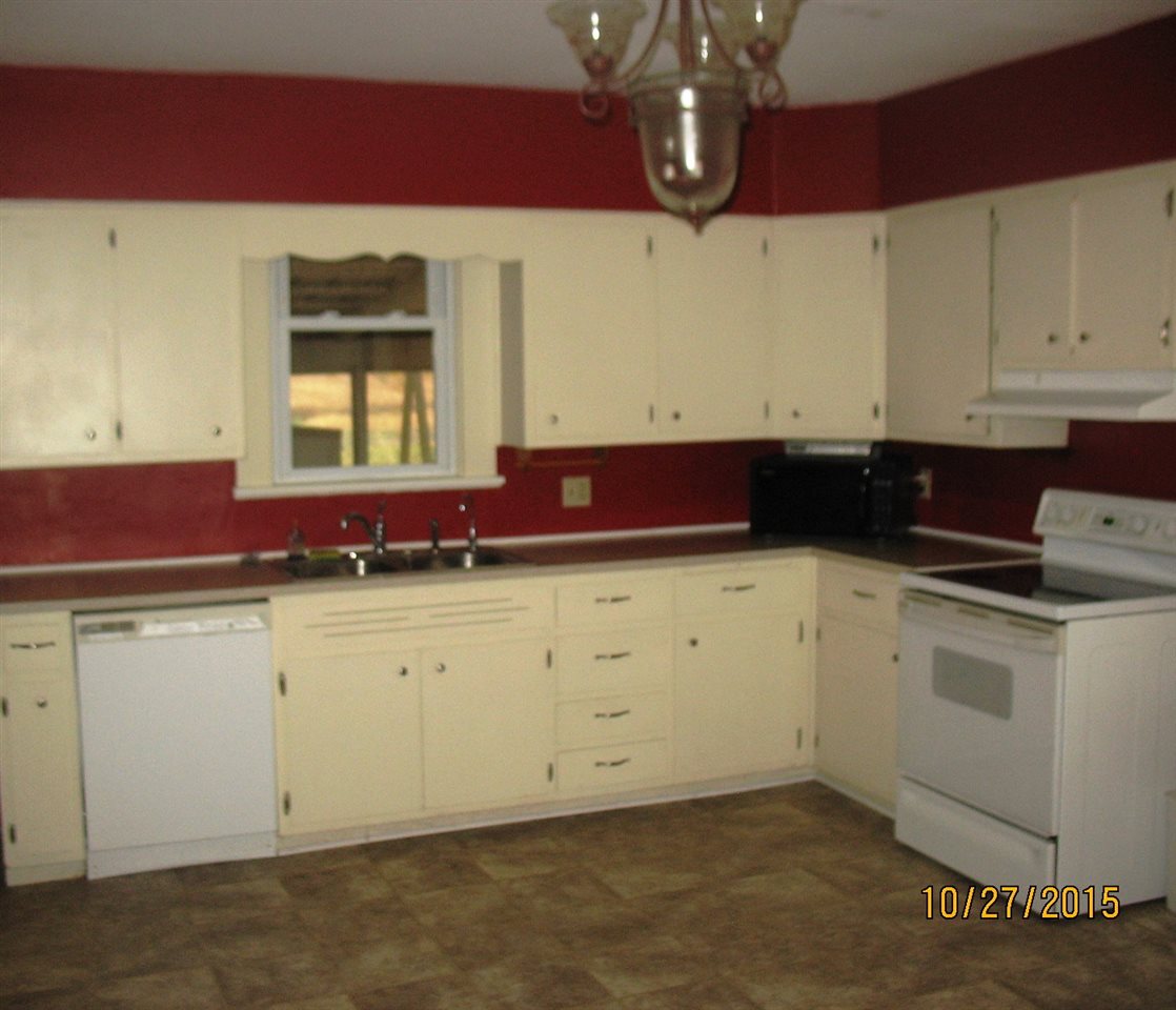 9666 North Th Road Decatur, IN 46733 - Photo 3 of 27