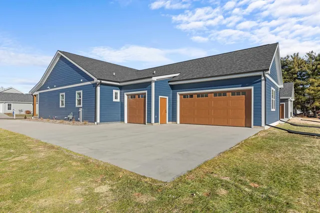 $579,900 | 752 Kennedy Street, Sauk City, WI 53583