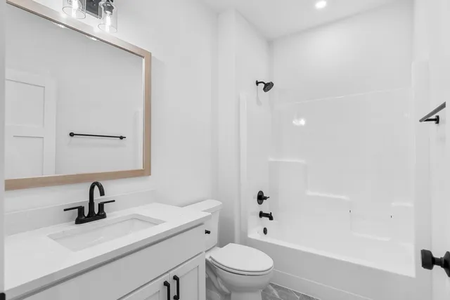 $595,000 | 752 Kennedy Street, Sauk City, WI 53583