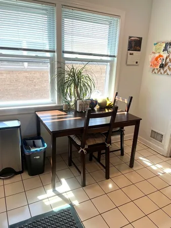 $3,500 | 8717 Karlov Avenue, Skokie, IL 60076