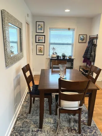 $3,500 | 8717 Karlov Avenue, Skokie, IL 60076