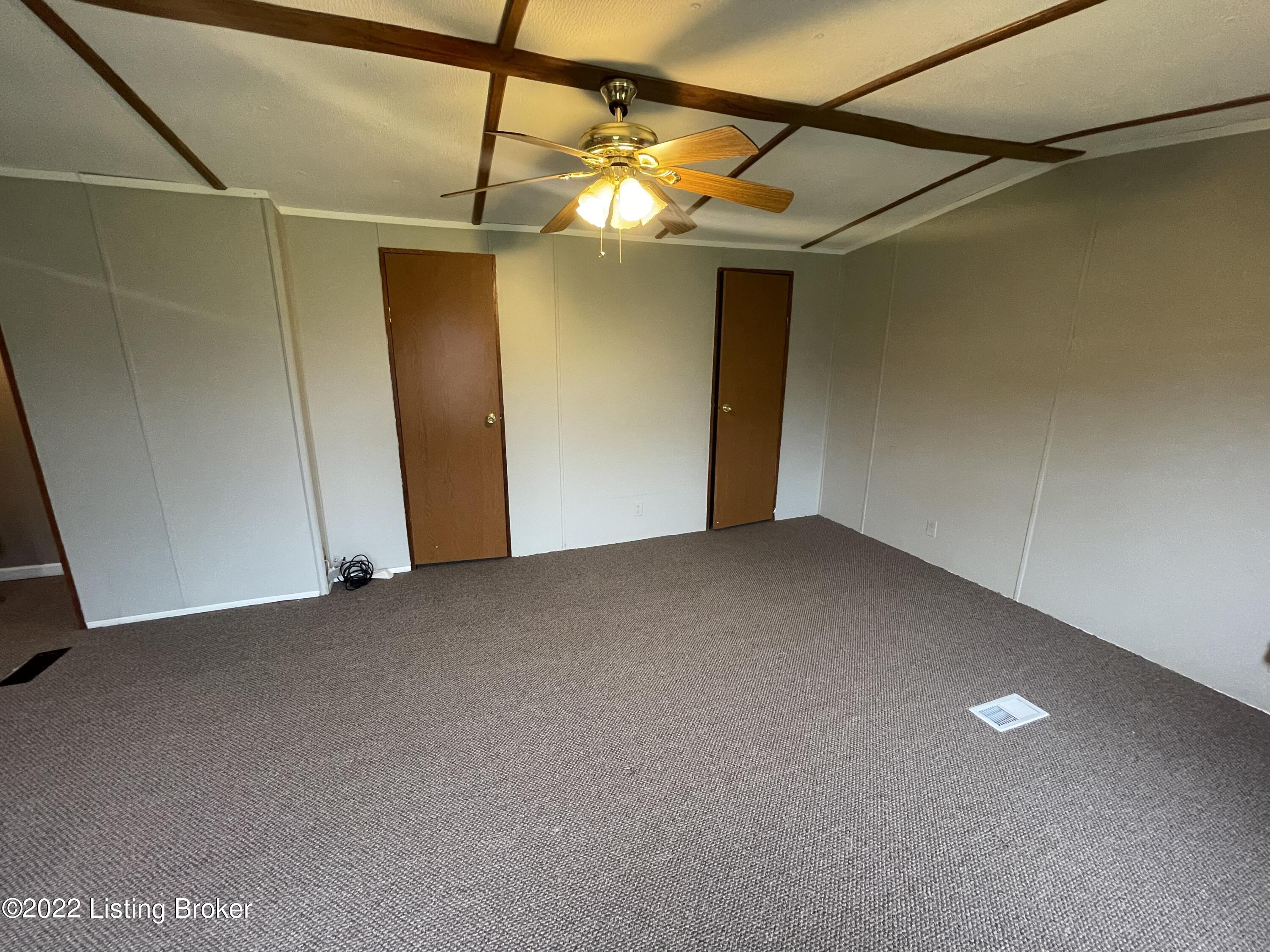 681 Red Hill Road Vine Grove, KY 40175 - Photo 34 of 60 92A8B2CE-EB5B-40BE-8D36-4FD0FF92C300