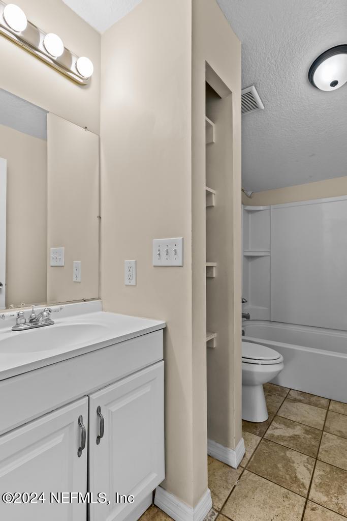 11258 Irma Road Jacksonville, FL 32218 - Photo 26 of 36 Bathroom 2