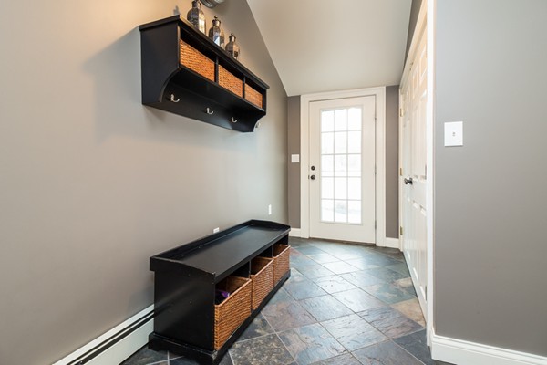 19 Morley Road Quincy, MA 02170 - Photo 13 of 28 Gallery Image 13