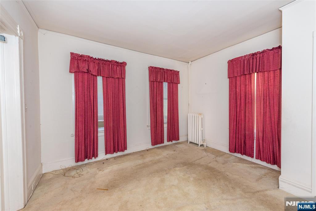 60 Martin Road Verona, NJ 07044 - Photo 8 of 21 Gallery Image 8