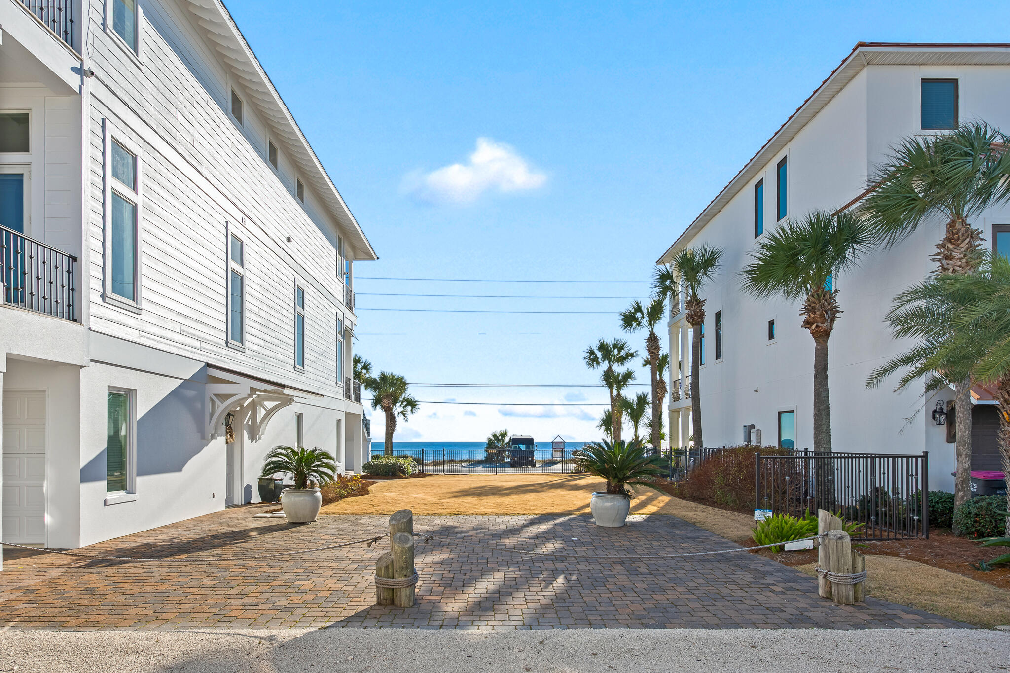 19402 Front Beach Road Panama City Beach, FL 32413 - Photo 5 of 5 DSC_9749