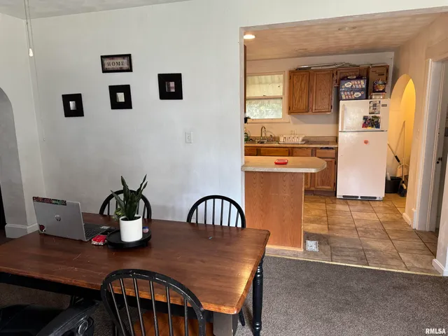 $67,000 | 827 South 10th Street, Havana, IL 62644