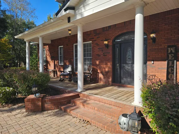 $649,000 | 75 Evergreen Parkway, DeFuniak Springs, FL 32435