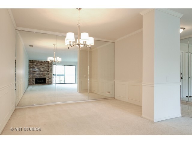 1831 Mission Hills Road, Unit 108 Northbrook, IL 60062 - Photo 4 of 10