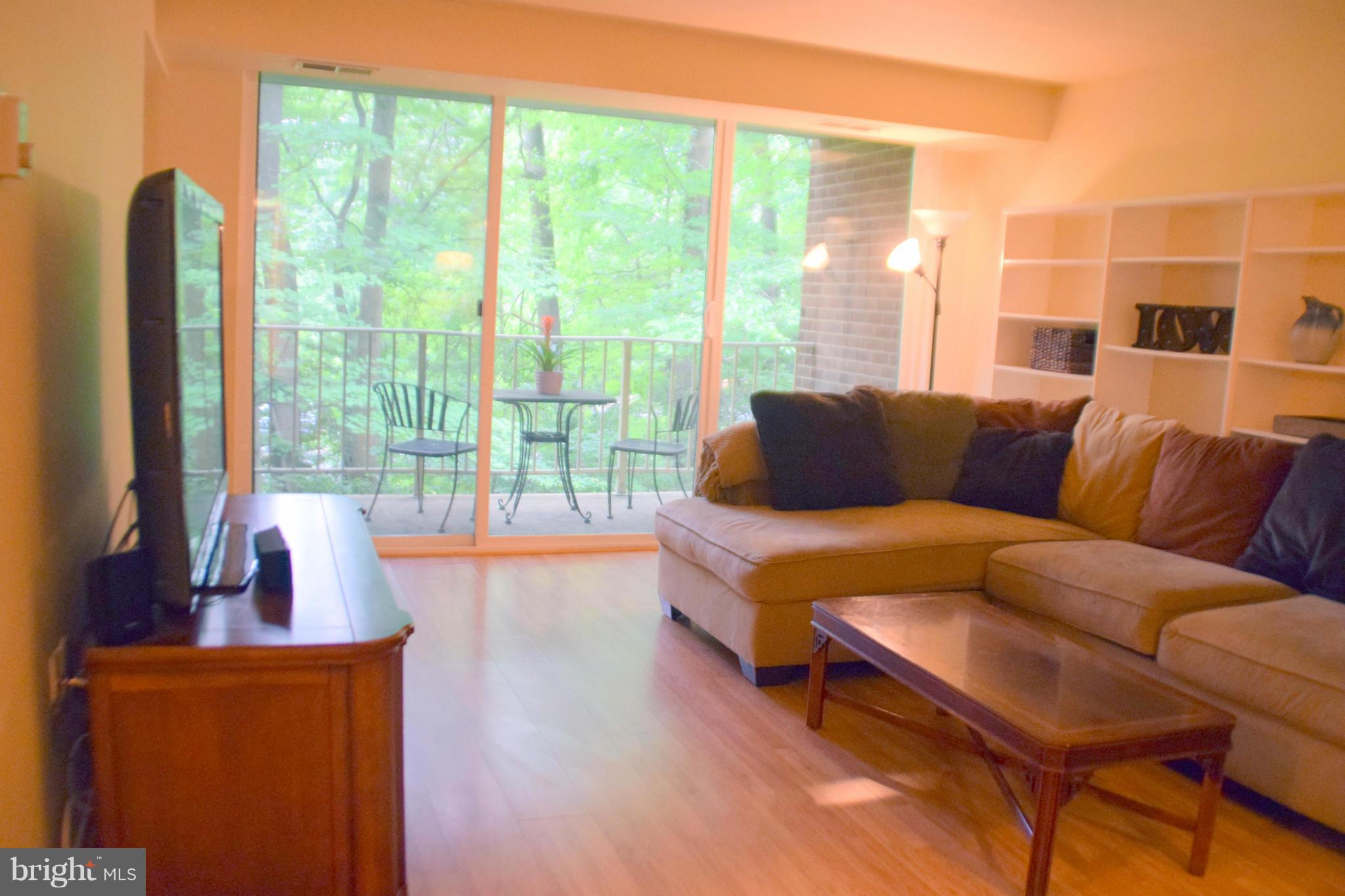 1417 Northgate Square, Unit 12B Reston, VA 20190 - Photo 9 of 25 Living Room