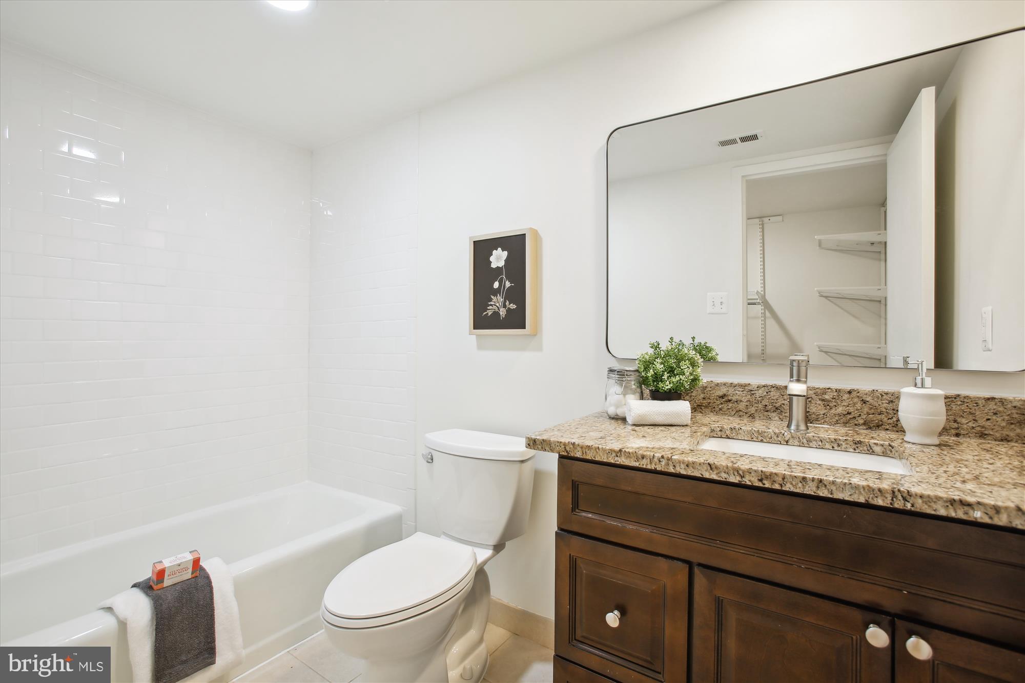 1408 Northgate Square, Unit 12B Reston, VA 20190 - Photo 18 of 31 Primary Bath