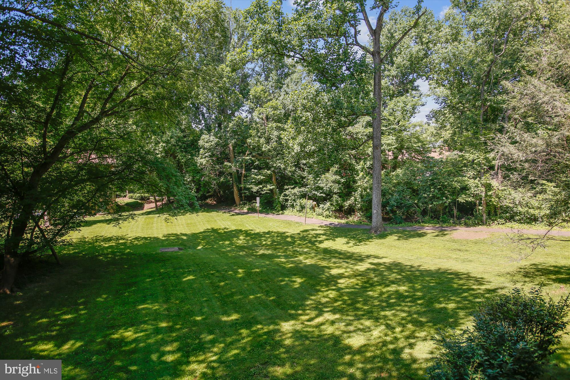 1408 Northgate Square, Unit 12B Reston, VA 20190 - Photo 24 of 31 And Common Grounds