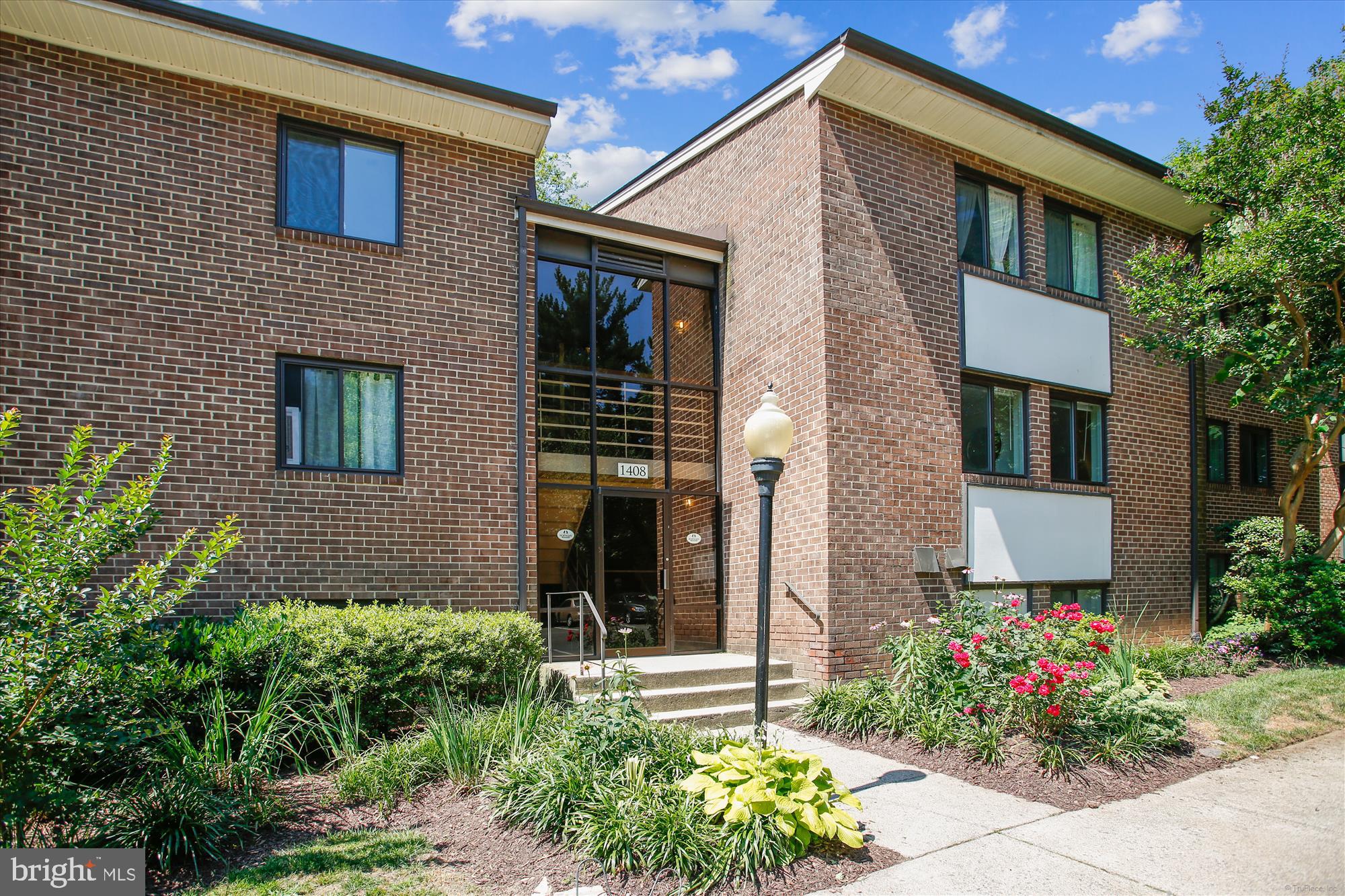 1408 Northgate Square, Unit 12B Reston, VA 20190 - Photo 25 of 31 Condo Exterior-Front
