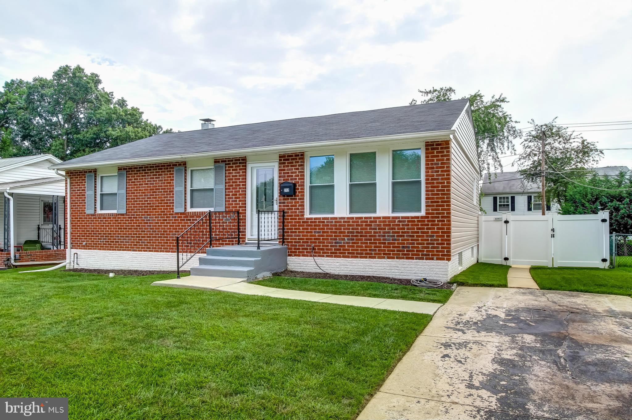 212 Highfalcon Road Reisterstown, MD 21136 - Photo 30 of 30 Exterior (Front)
