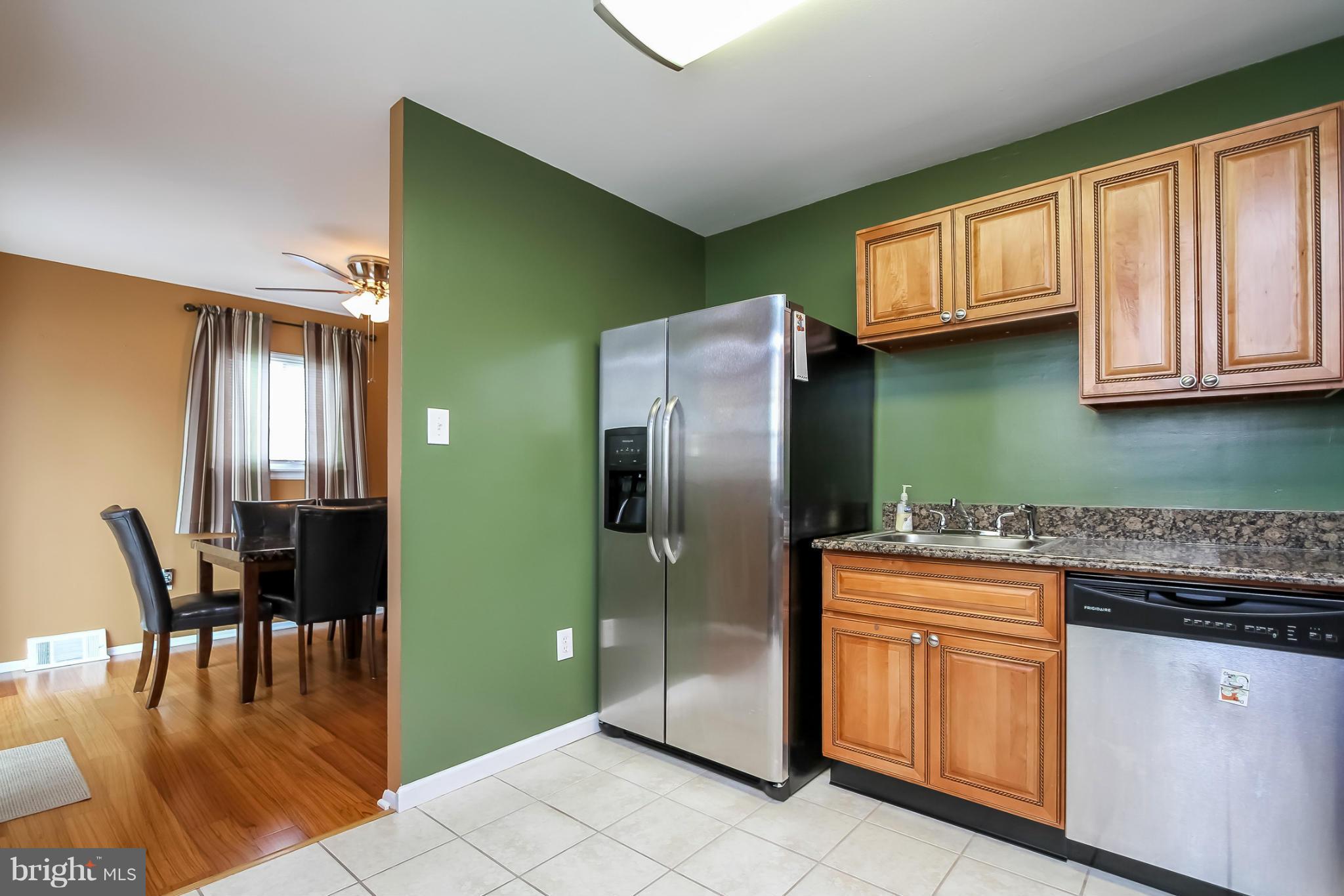 212 Highfalcon Road Reisterstown, MD 21136 - Photo 9 of 30 Kitchen