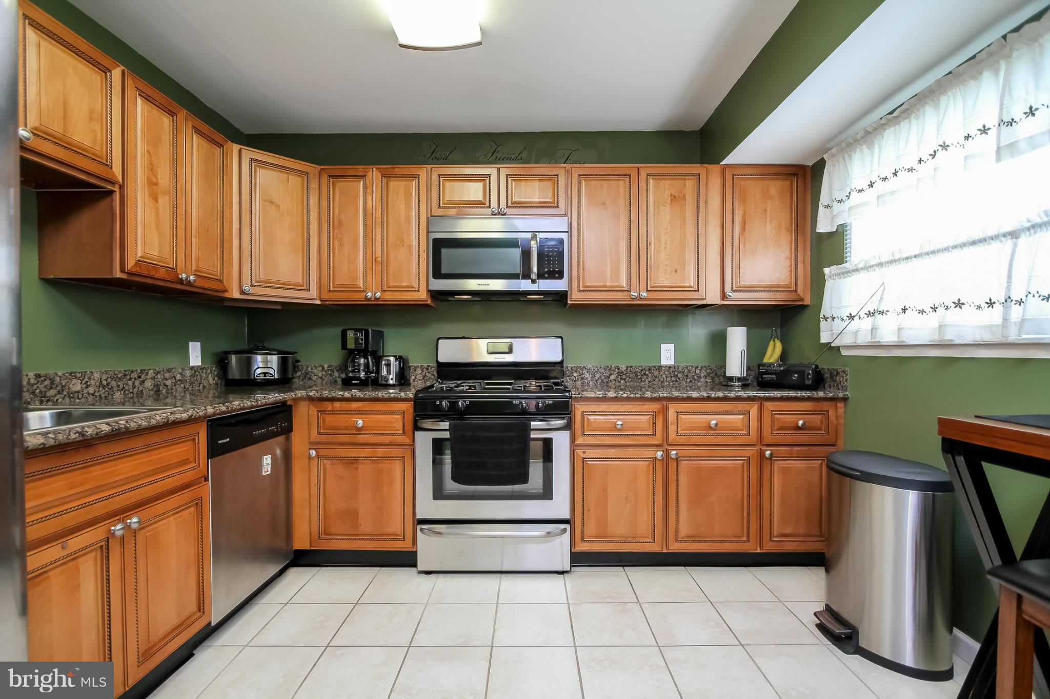 212 Highfalcon Road Reisterstown, MD 21136 - Photo 10 of 30 Kitchen