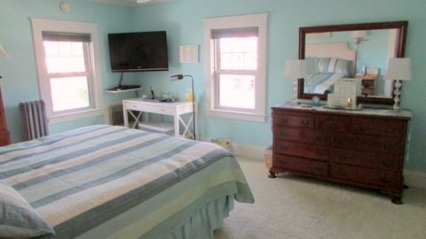 86 Strathmore Road Cranston, RI 02905 - Photo 11 of 21 Gallery Image 11