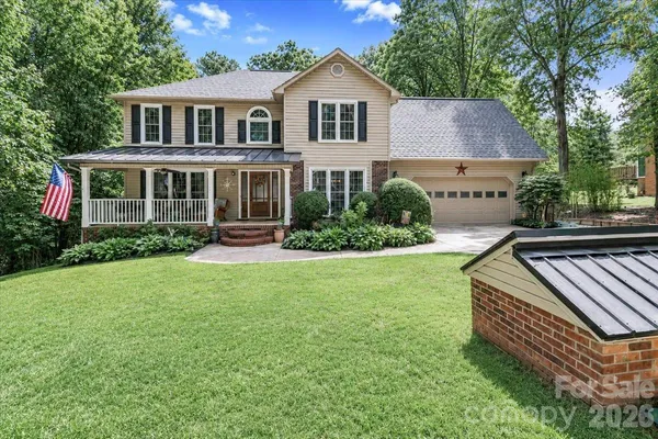 $465,000 | 311 North Deerfield Circle, Salisbury, NC 28147