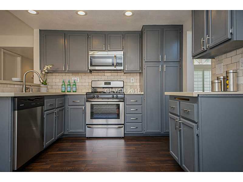 1450 Heather Ridge Road North Las Vegas, NV 89031 - Photo 7 of 23