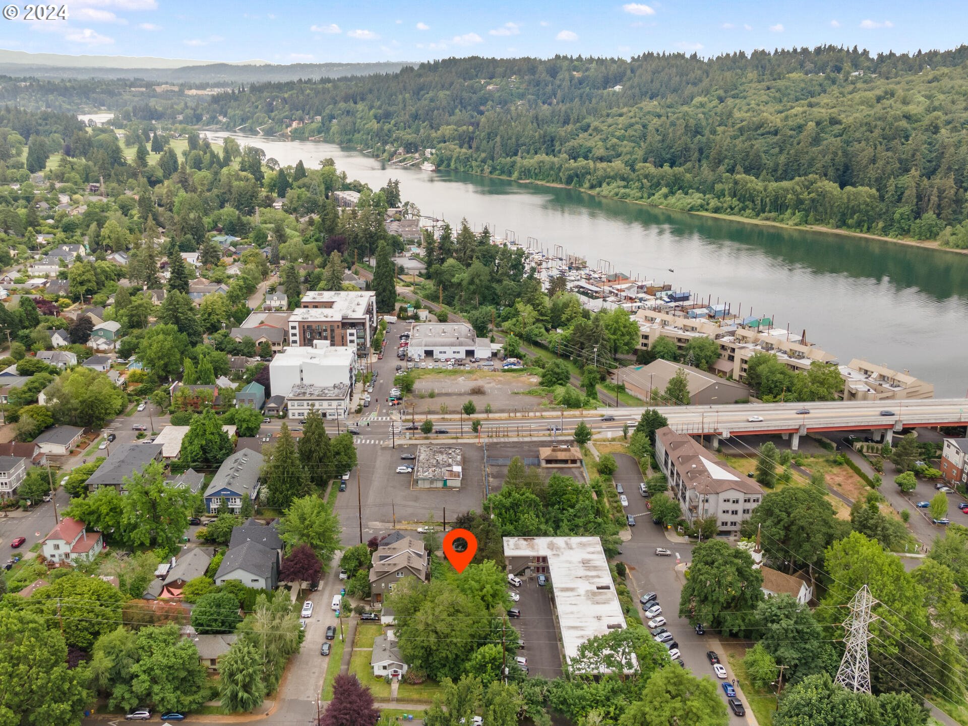 527 Southeast Spokane Street Portland, OR 97202 - Photo 35 of 38 Gallery Image 35