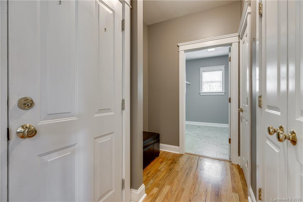 1133 Hunters Run Drive Tega Cay, SC 29708 - Photo 22 of 48 Gallery Image 22