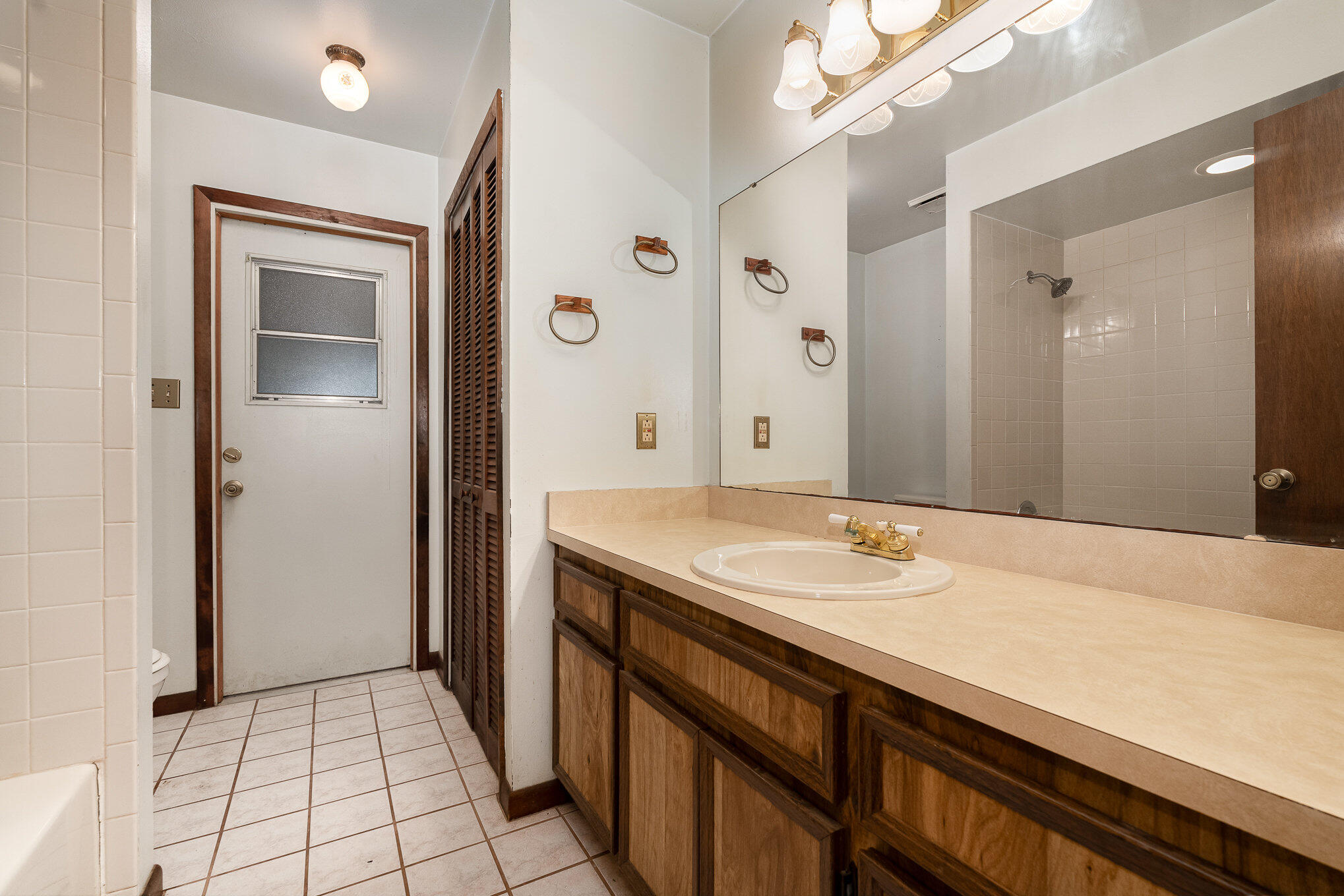 6805 Spring Street Cocoa, FL 32927 - Photo 19 of 23 023_dsc00052-edit