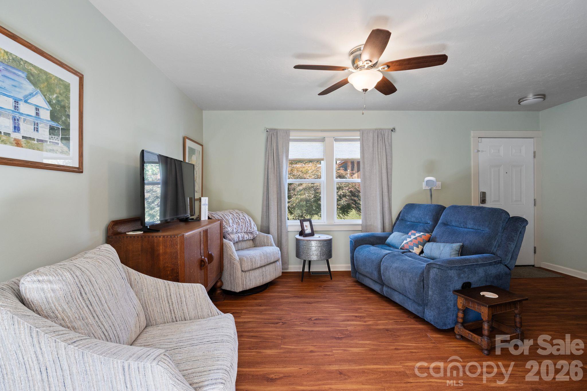 74 Ridgeline Road Clyde, NC 28721 - Photo 7 of 36 Gallery Image 7