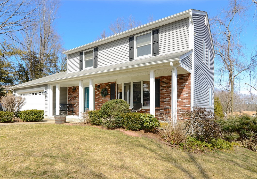 45 Azalea Court Cranston, RI 02921 - Photo 3 of 24 Front