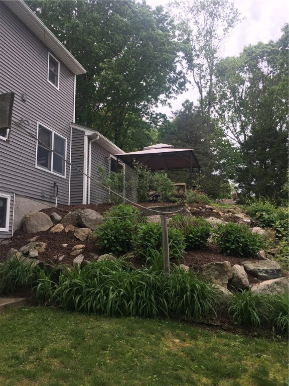 45 Azalea Court Cranston, RI 02921 - Photo 5 of 24 Back
