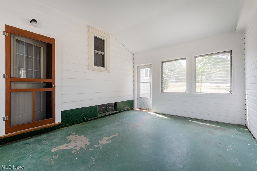 33381 Detroit Road Avon, OH 44011 - Photo 22 of 28
