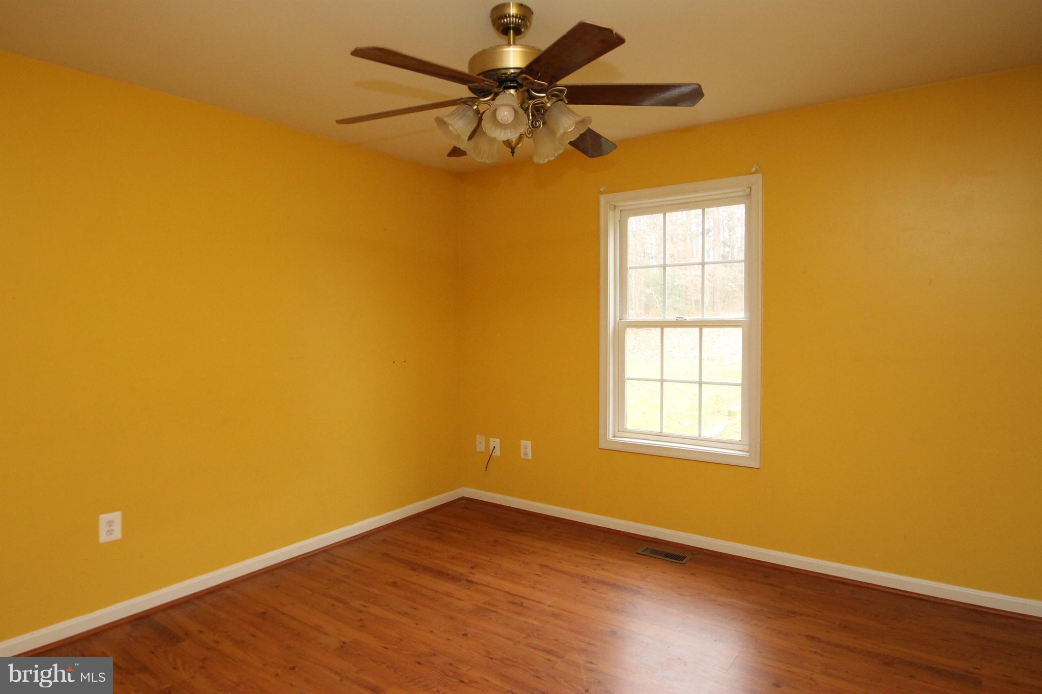 120 Lone Oak Road Partlow, VA 22534 - Photo 15 of 26 Main-floor Secondary Bedroom #2