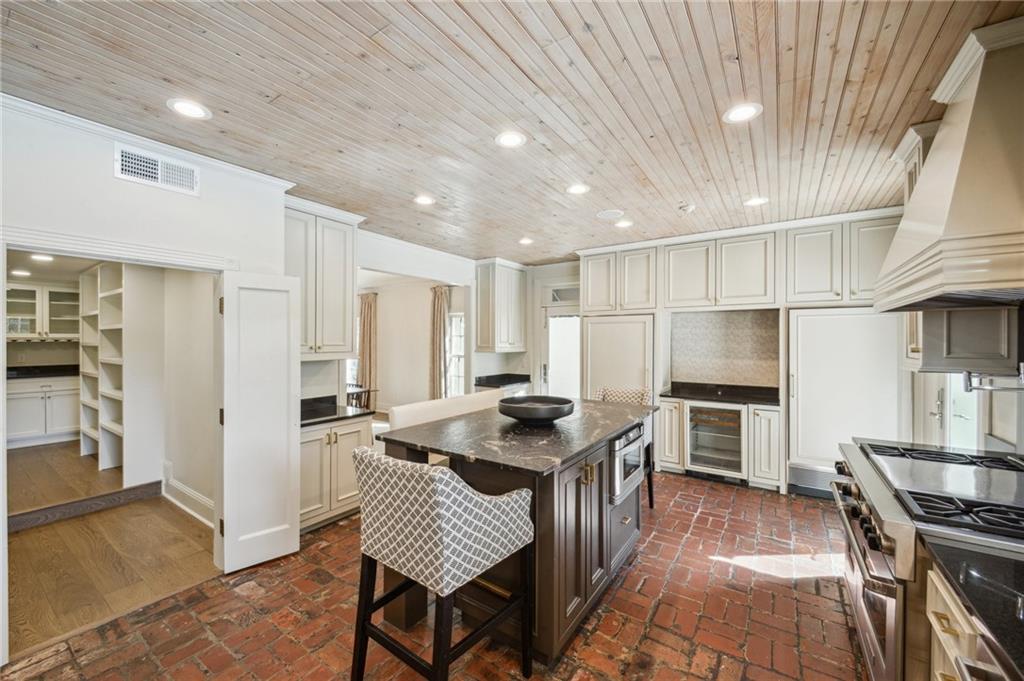 310 Citrus Road River Ridge, LA 70123 - Photo 14 of 60