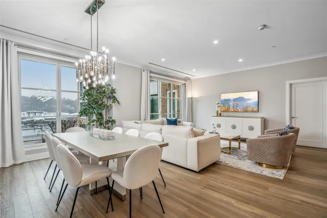 $1,450,000 | 100 Garvies Point Road, Unit 1126, Glen Cove, NY 11542