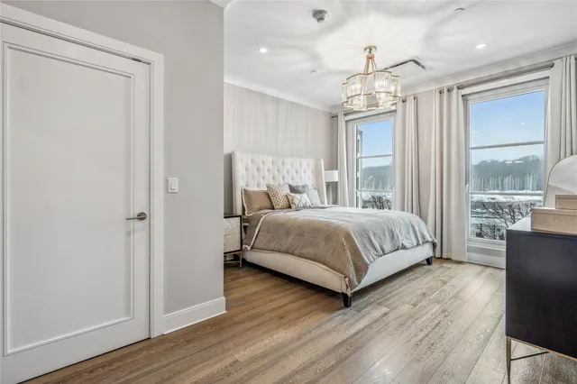 $1,450,000 | 100 Garvies Point Road, Unit 1126, Glen Cove, NY 11542