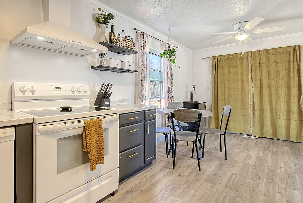 7644 Brandywine Road North Charleston, SC 29420 - Photo 14 of 32 CREM_7644 Brandywine_031