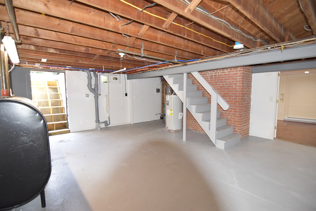 29 Maybrook Road Springfield, MA 01129 - Photo 26 of 30