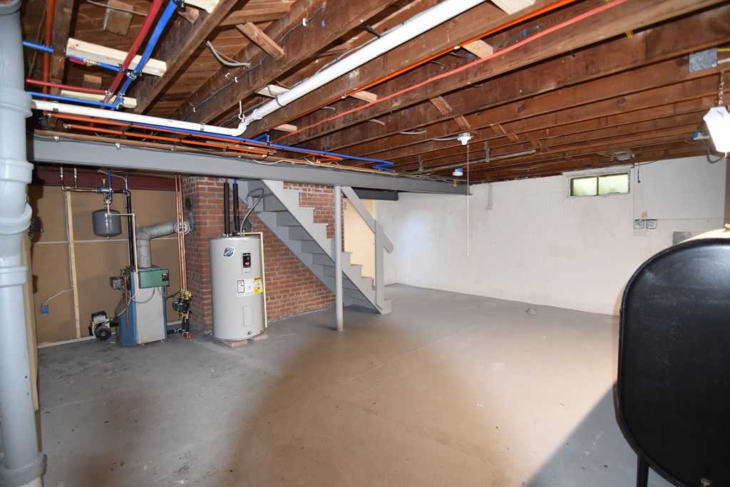 29 Maybrook Road Springfield, MA 01129 - Photo 27 of 30