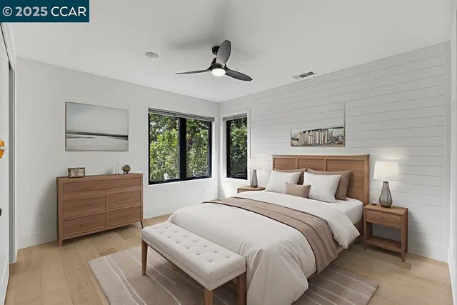 a close view of sink and tap