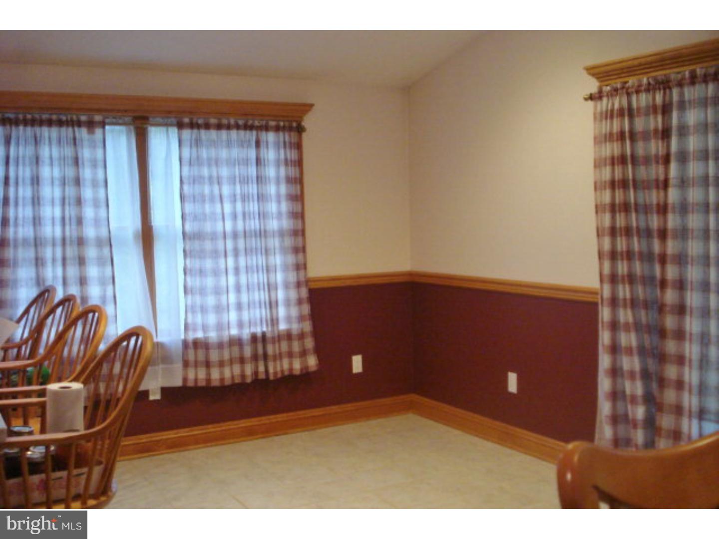 121 Tielman Road Ashland, PA 17921 - Photo 15 of 24 Dining Room