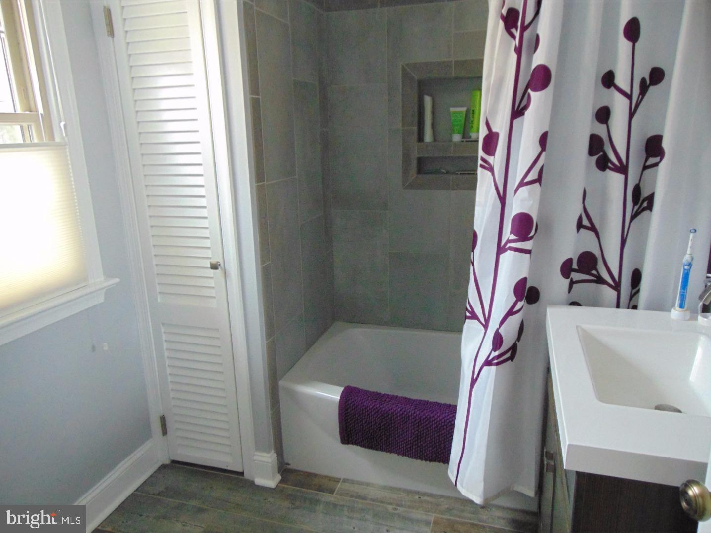 609 Wayfield Road Wynnewood, PA 19096 - Photo 13 of 24 Bathroom