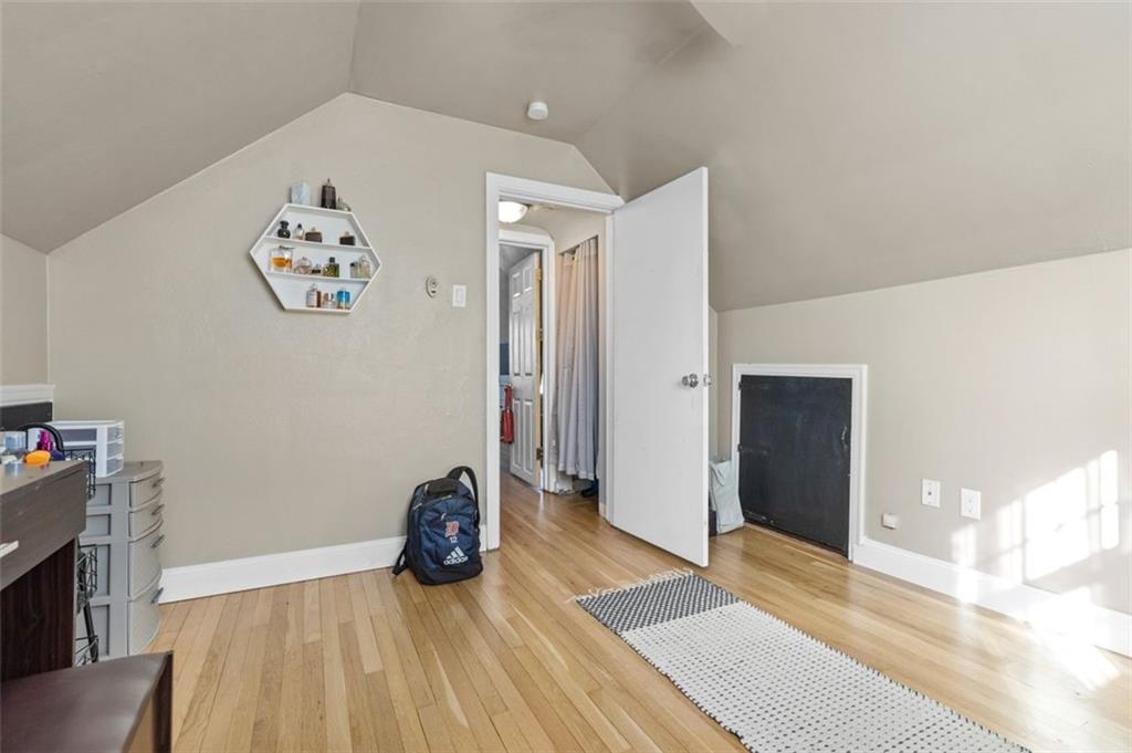 3524 Middleboro Road Castle Shannon, PA 15234 - Photo 18 of 25