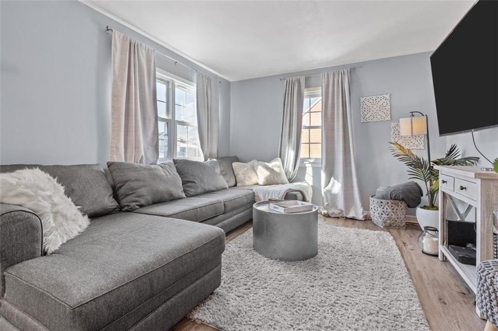 3524 Middleboro Road Castle Shannon, PA 15234 - Photo 4 of 25