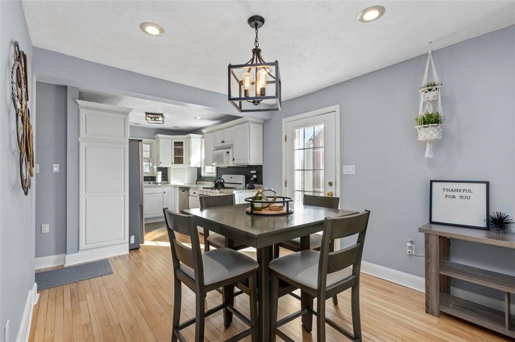 3524 Middleboro Road Castle Shannon, PA 15234 - Photo 8 of 25