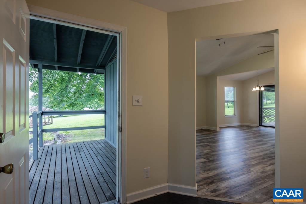 528 Matthew Mill Road Ruckersville, VA 22968 - Photo 8 of 27 a view of gallery with wooden floor
