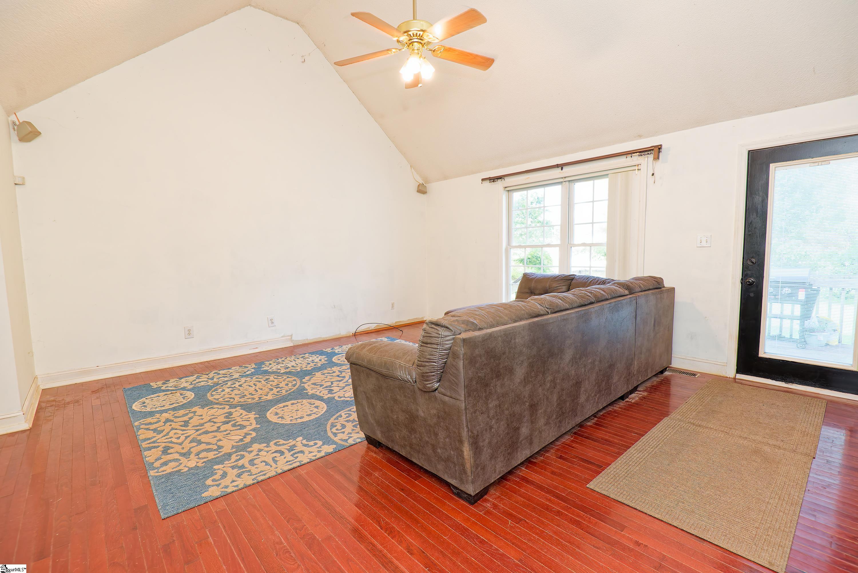 3652 New Cut Road Inman, SC 29349 - Photo 9 of 35