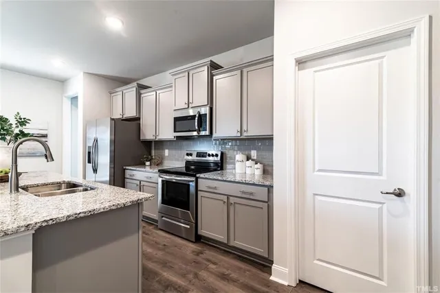 $429,427 | 759 Eagle Hts Drive, Maysville, GA 30558