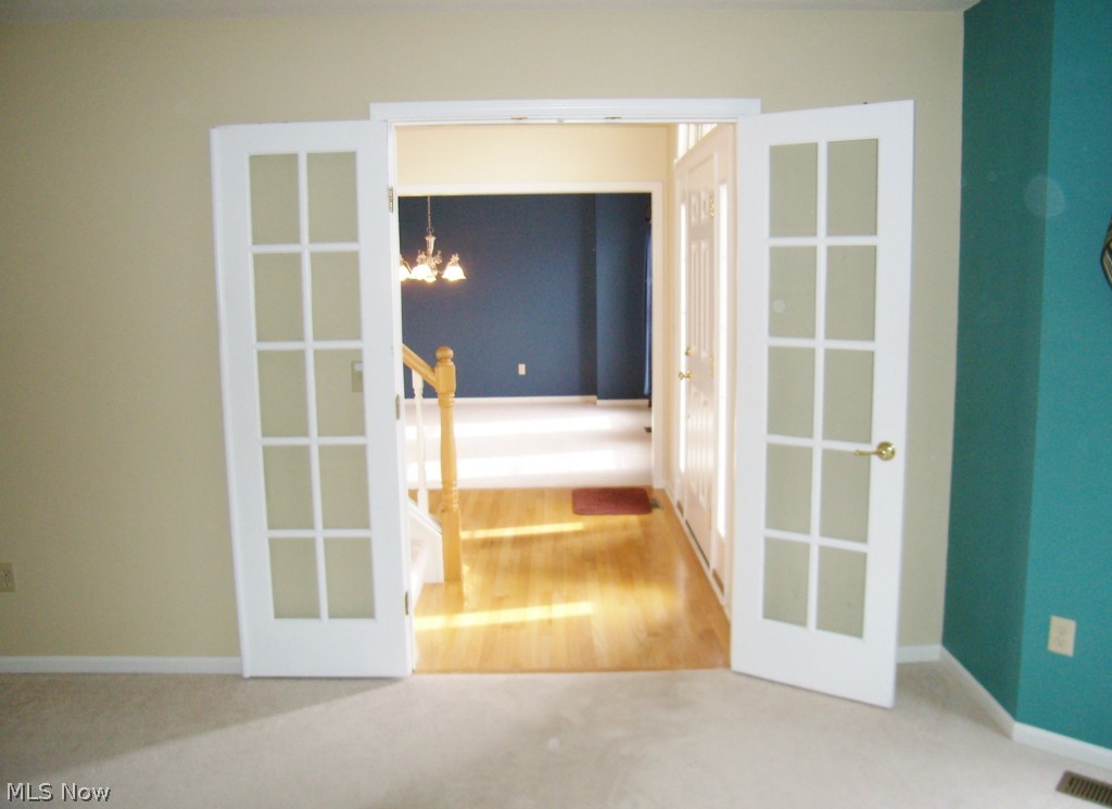 4525 Ridge Crest Drive Akron, OH 44321 - Photo 4 of 25 Gallery Image 4