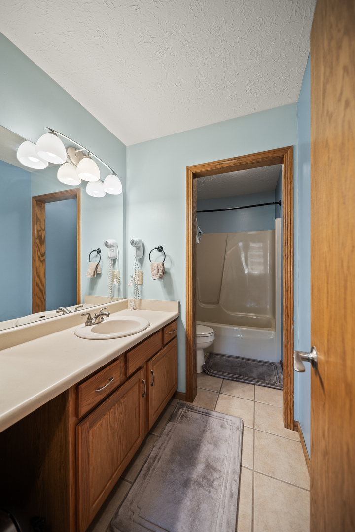 1770 Plum Tree Road Bettendorf, IA 52722 - Photo 29 of 45
